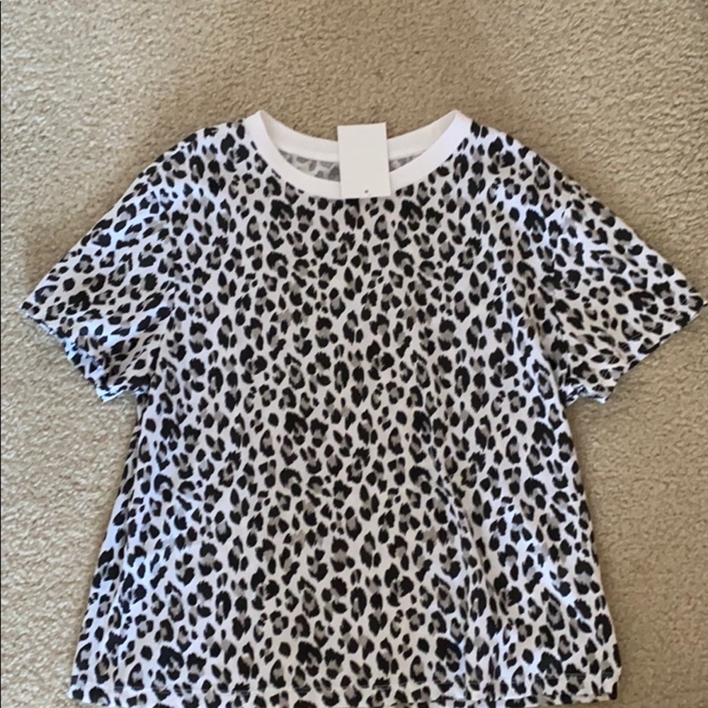 Leopard print top